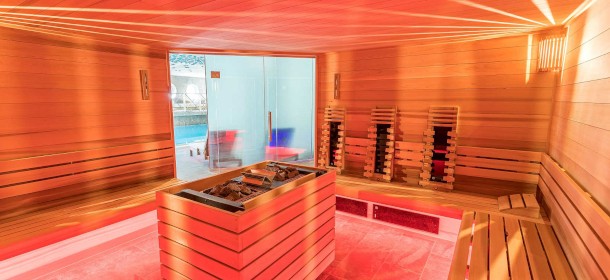 Finnische Sauna (70/90°C), Dampfbad, Bio-Sauna, Eis-Dusche und viel mehr ab Februar 2026