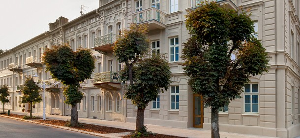 Das neurenovierte Kurhotel Praha in Badeort Franzensbad, Tschechien 